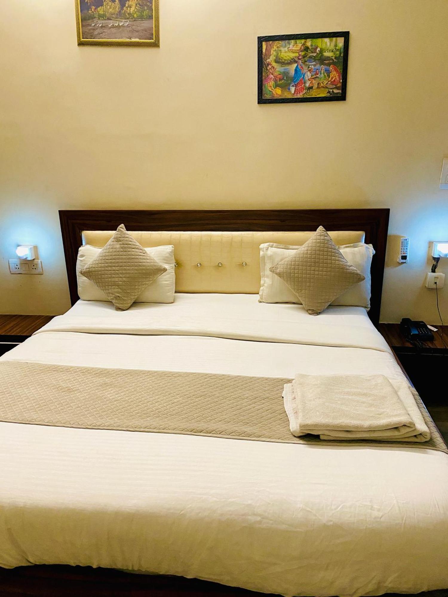 Hotel Mock Orange Τζαϊπούρ Εξωτερικό φωτογραφία